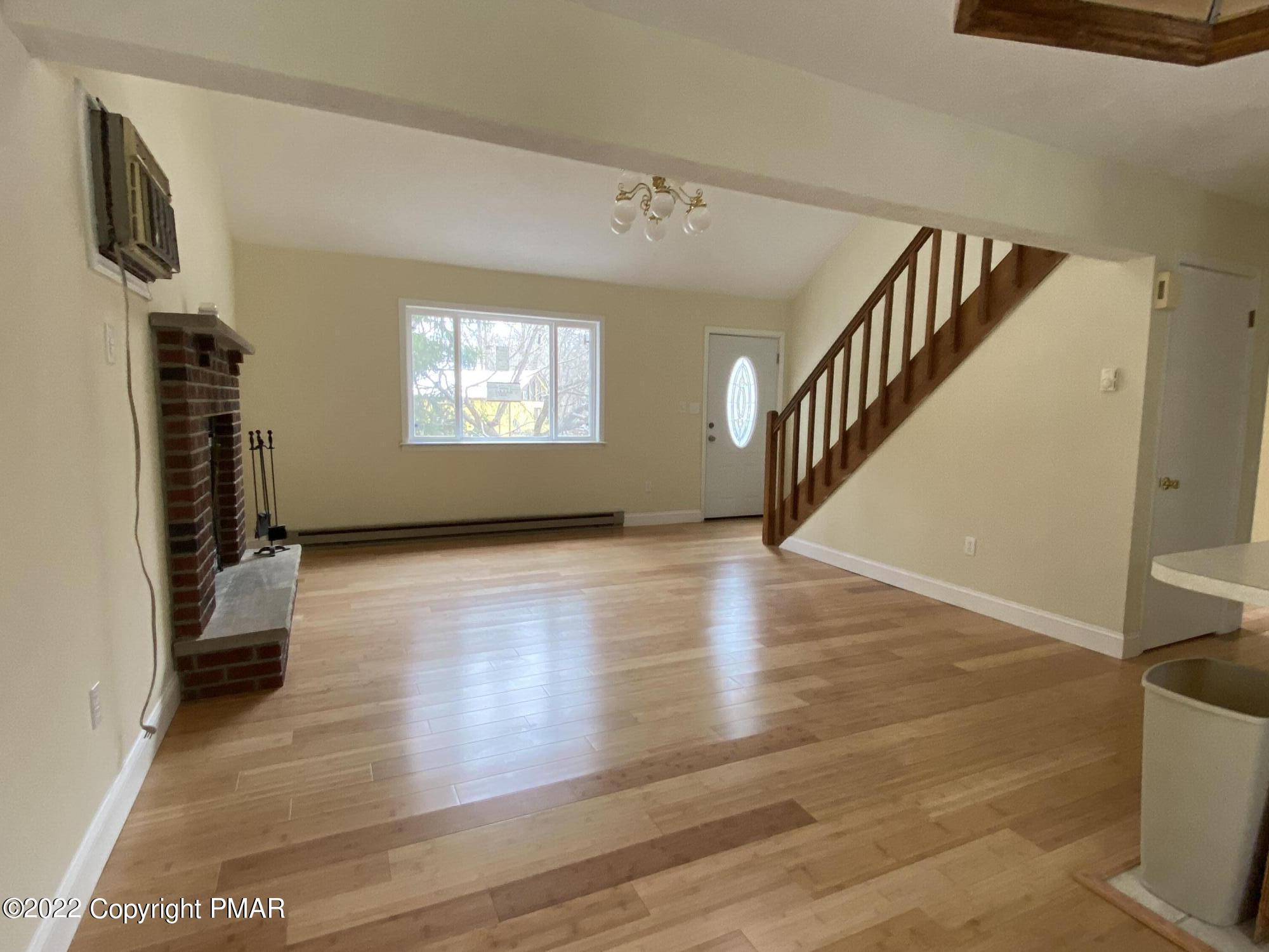 1908 Horseshoe Bend Tobyhanna, PA 18466 - Photo 5 of 34 IMG_6133