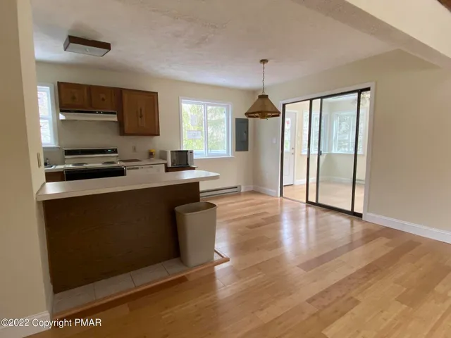 $1,900 | 1908 Horseshoe Bend, Tobyhanna, PA 18466