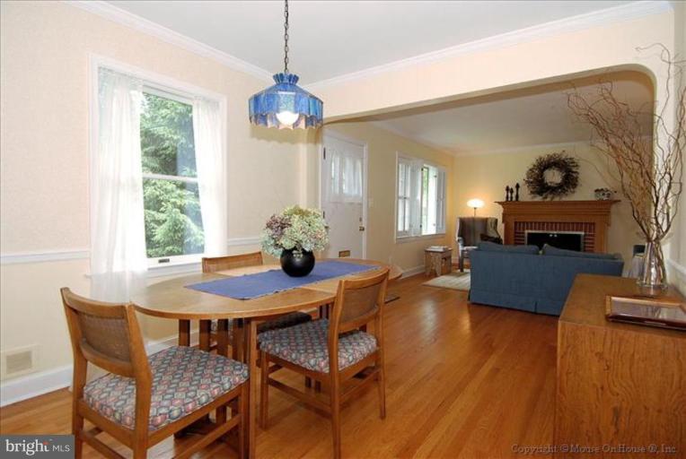 10312 Ridgemoor Drive Silver Spring, MD 20901 - Photo 22 of 24 Dining Room