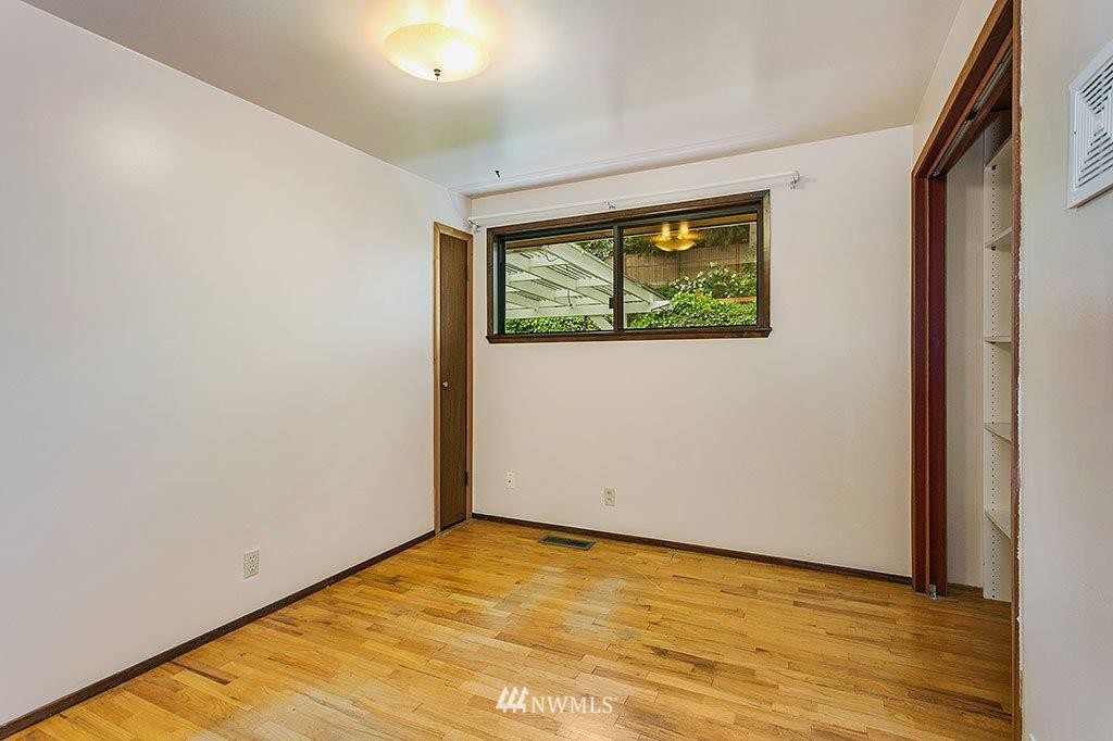 18103 Homeview Drive Edmonds, WA 98026 - Photo 11 of 25 Gallery Image 11