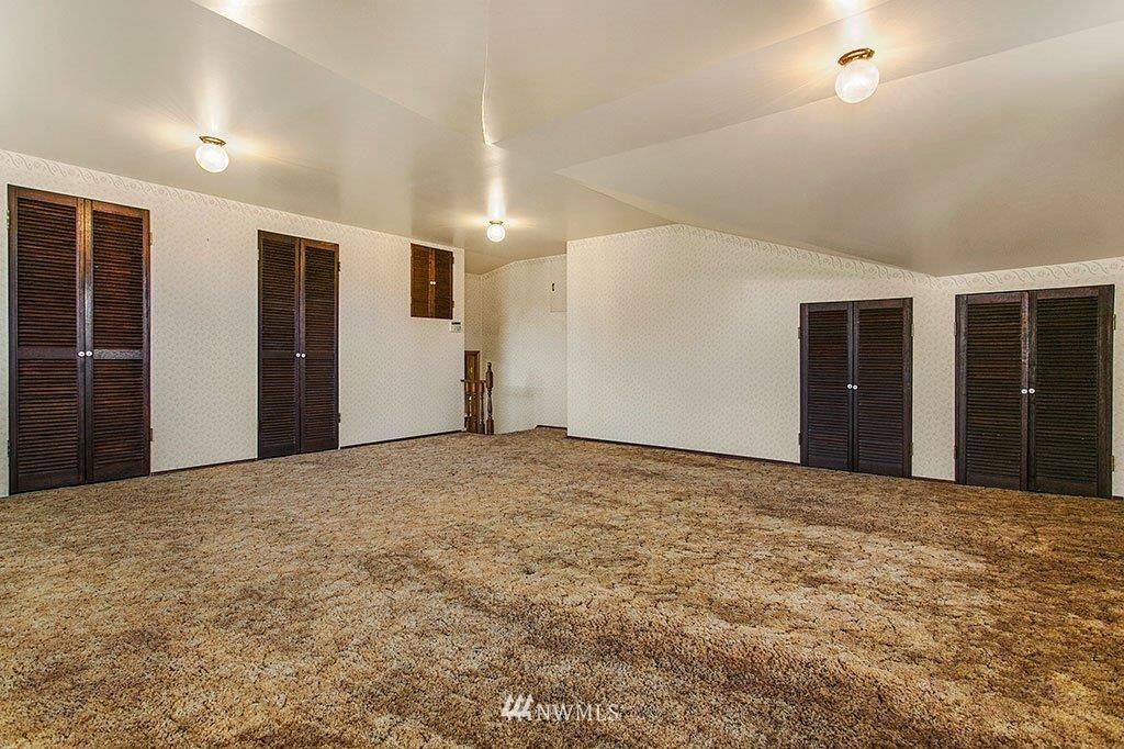 18103 Homeview Drive Edmonds, WA 98026 - Photo 14 of 25 Gallery Image 14