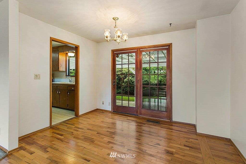 18103 Homeview Drive Edmonds, WA 98026 - Photo 5 of 25 Gallery Image 5