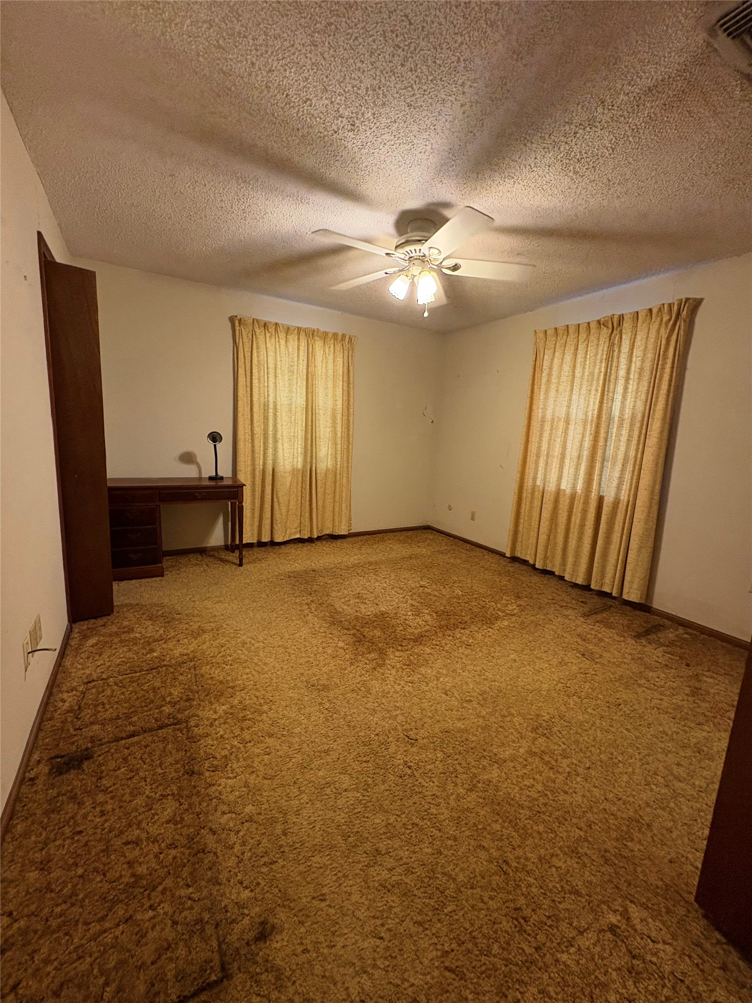 1006 Lee Road Columbus, TX 78934 - Photo 15 of 21 Gallery Image 15