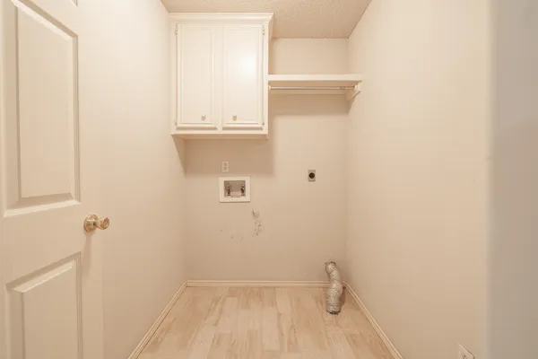 $249,999 | 5415 68th Street, Lubbock, TX 79424