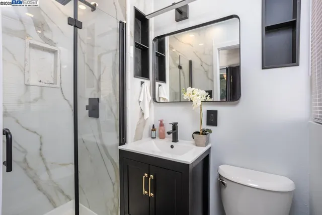 $1,195,000 | 18798 Madison Avenue, Castro Valley, CA 94546