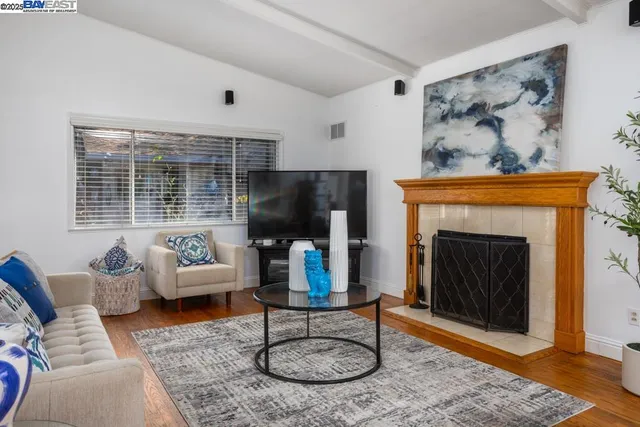 $1,195,000 | 18798 Madison Avenue, Castro Valley, CA 94546