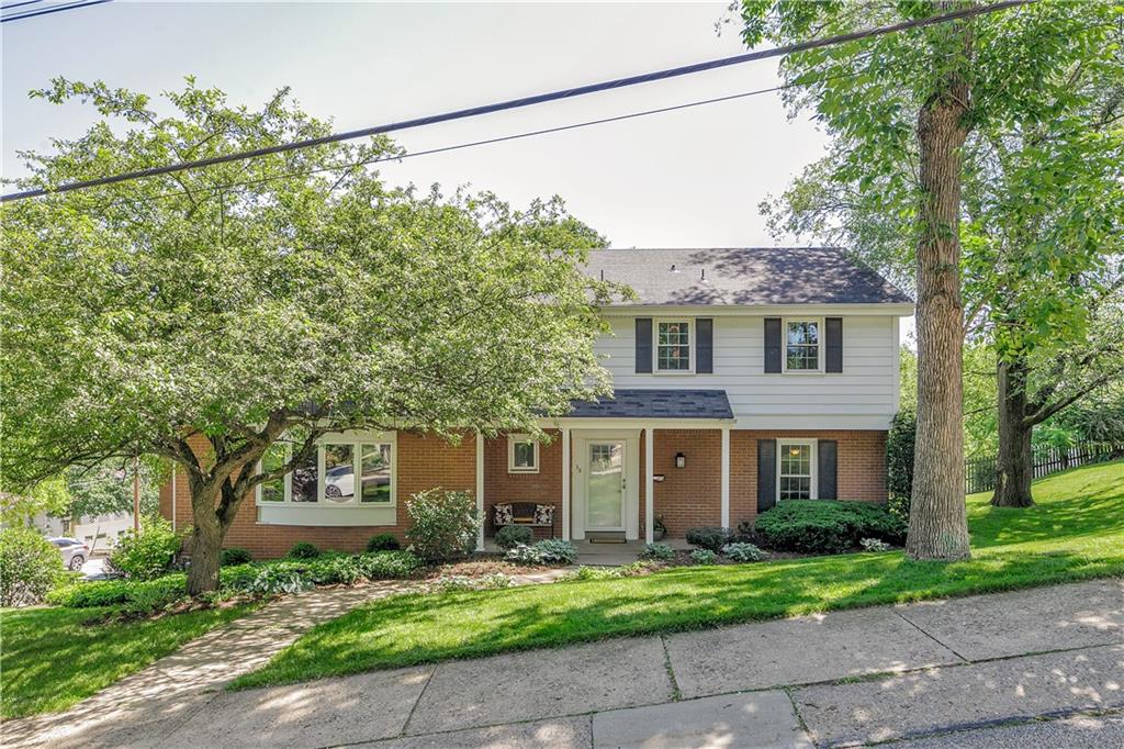 38 Carleton Drive Pittsburgh, PA 15243 - Photo 2 of 25