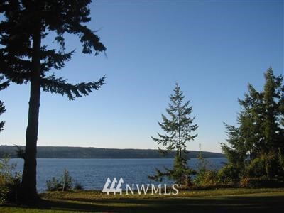 4514 South June Beach Road Freeland, WA 98249 - Photo 1 of 1 a view of a fountain with a big yard