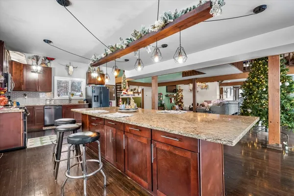 $850,000 | 36440 North Westmoor Avenue, Ingleside, IL 60041