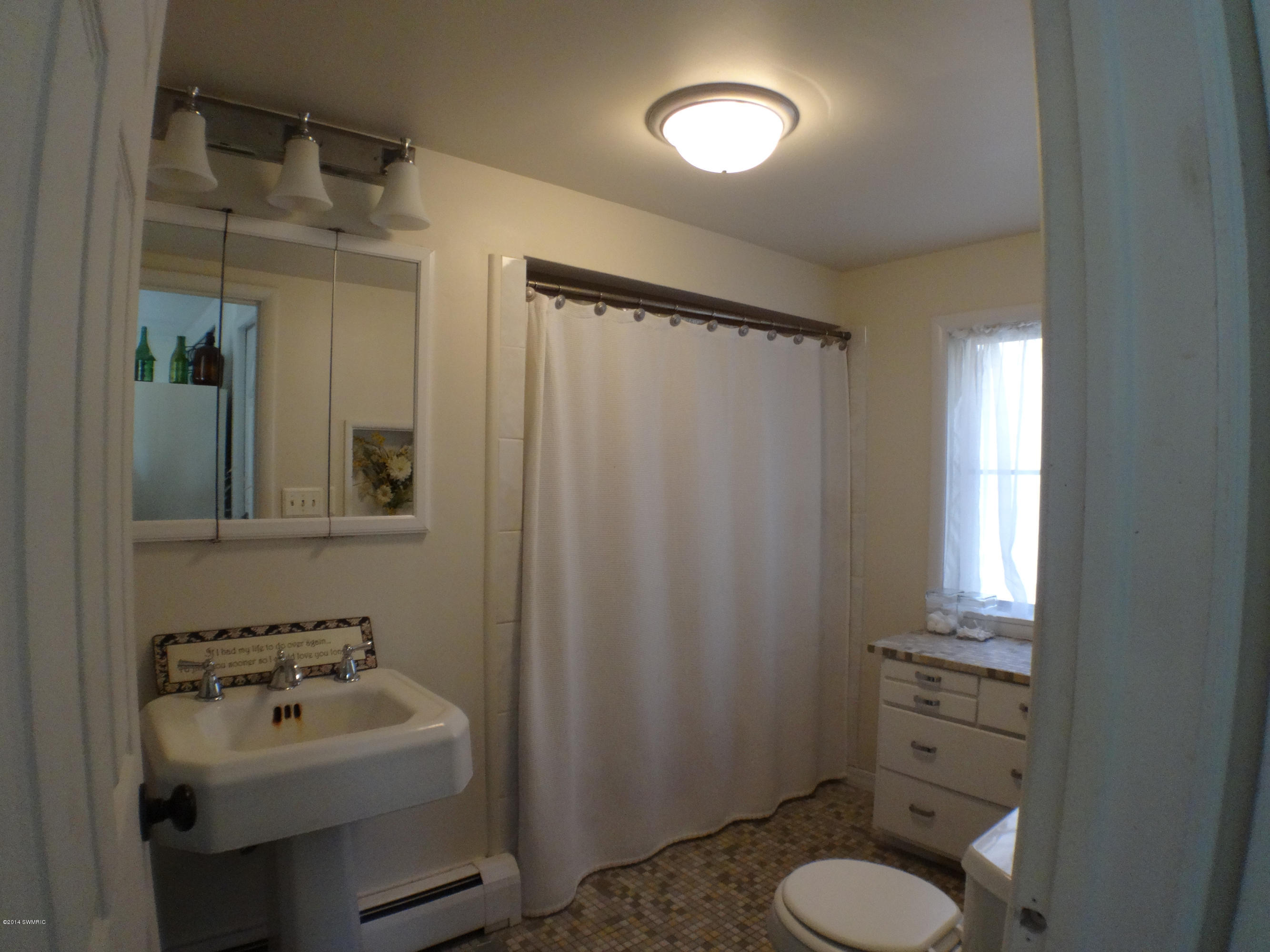 7615 Ravine Road Kalamazoo, MI 49009 - Photo 3 of 20 DSC00008