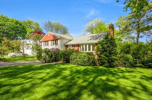 $6,500 | 57 Spy Pond Lane, Arlington, MA 02474