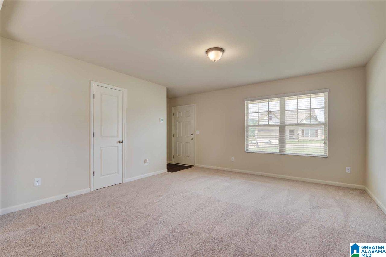 940 Clover Circle Springville, AL 35146 - Photo 8 of 11