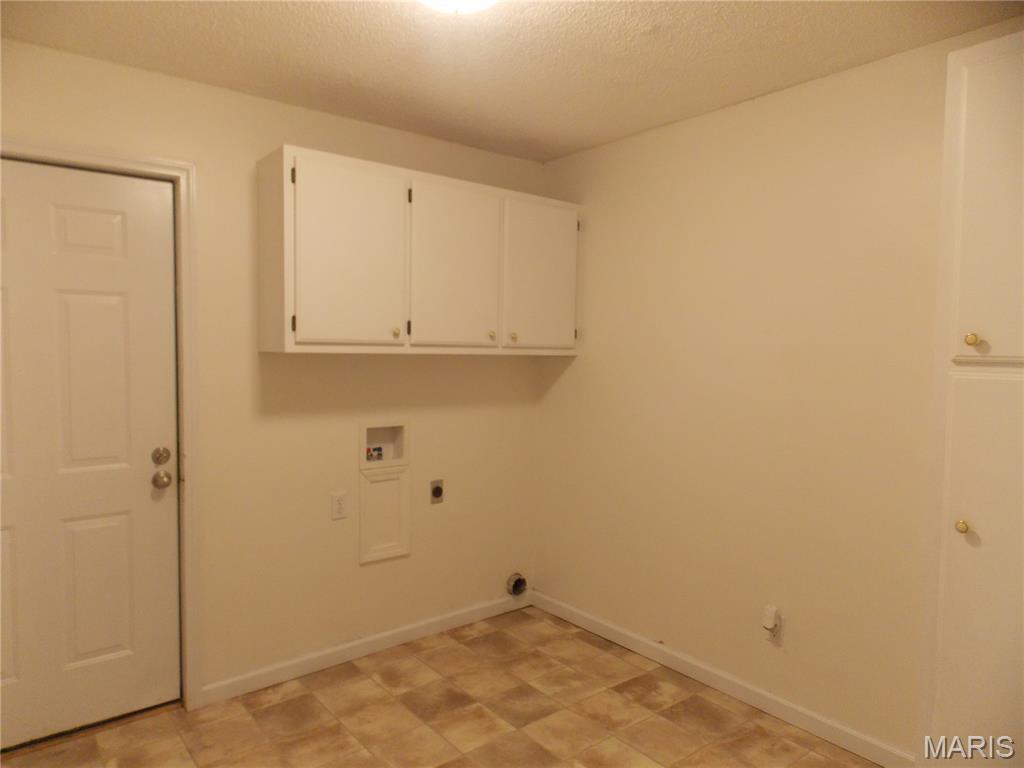 251 Hampton Court Poplar Bluff, MO 63901 - Photo 16 of 19