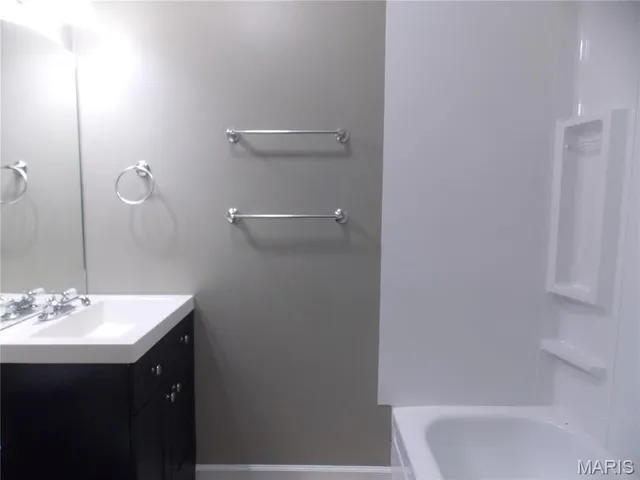 $188,900 | 251 Hampton Court, Poplar Bluff, MO 63901