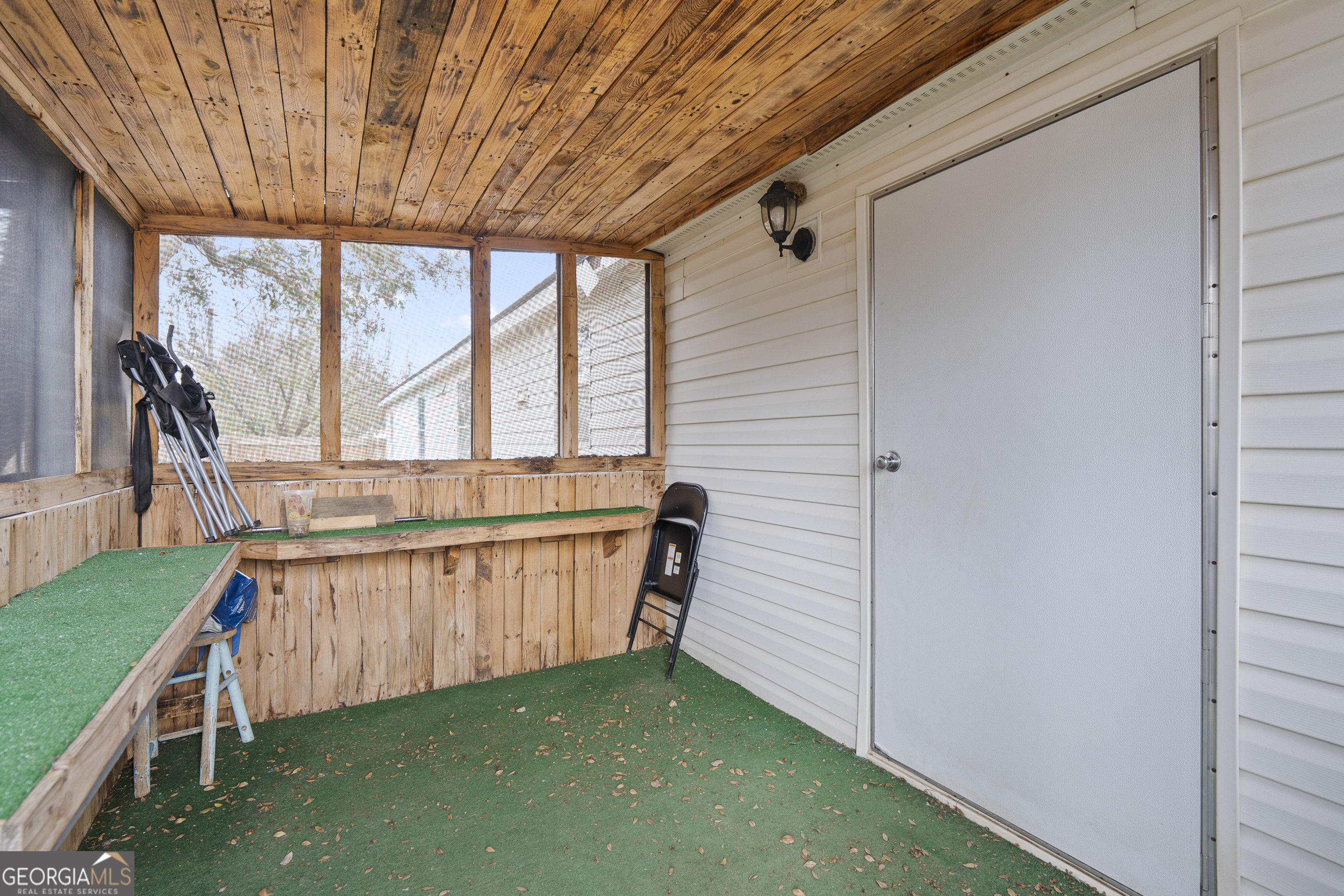 157 Linstead Drive Macon, GA 31216 - Photo 37 of 42 a view of a chair with a backyard