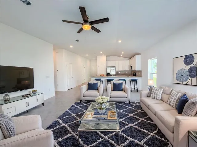 $299,000 | 22442 Peachland Boulevard, Port Charlotte, FL 33954