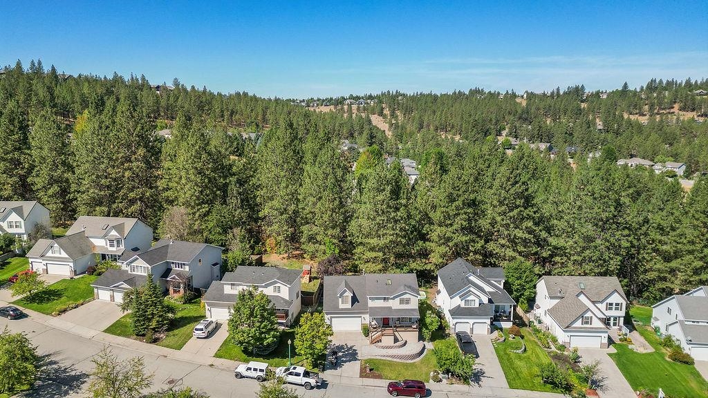 6618 South Echo Ridge Street Spokane, WA 99224 - Photo 2 of 24