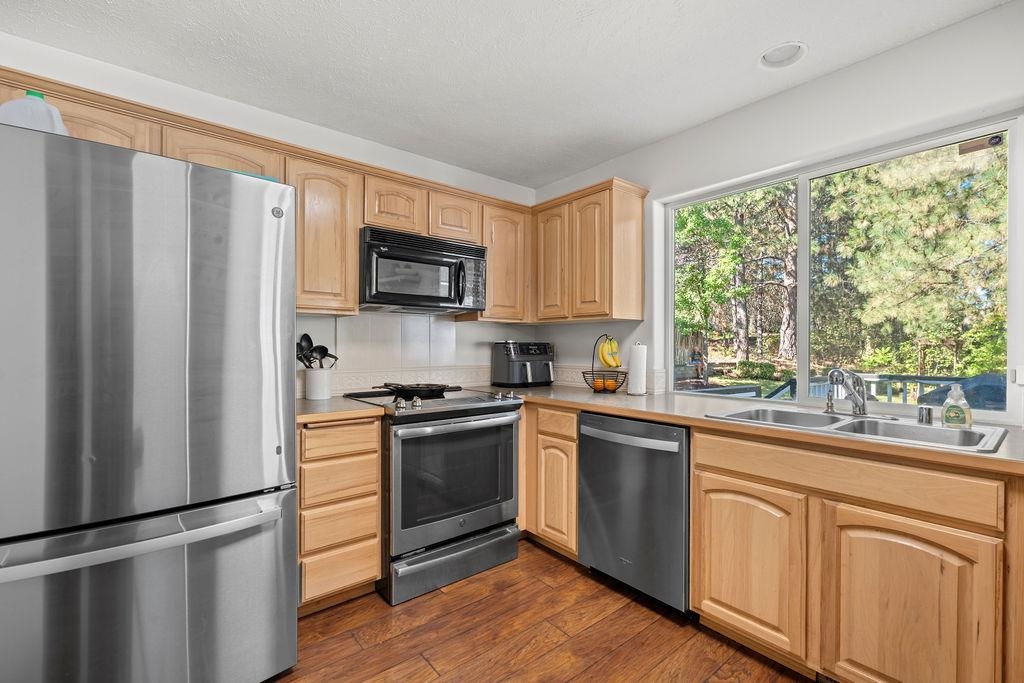 6618 South Echo Ridge Street Spokane, WA 99224 - Photo 9 of 24