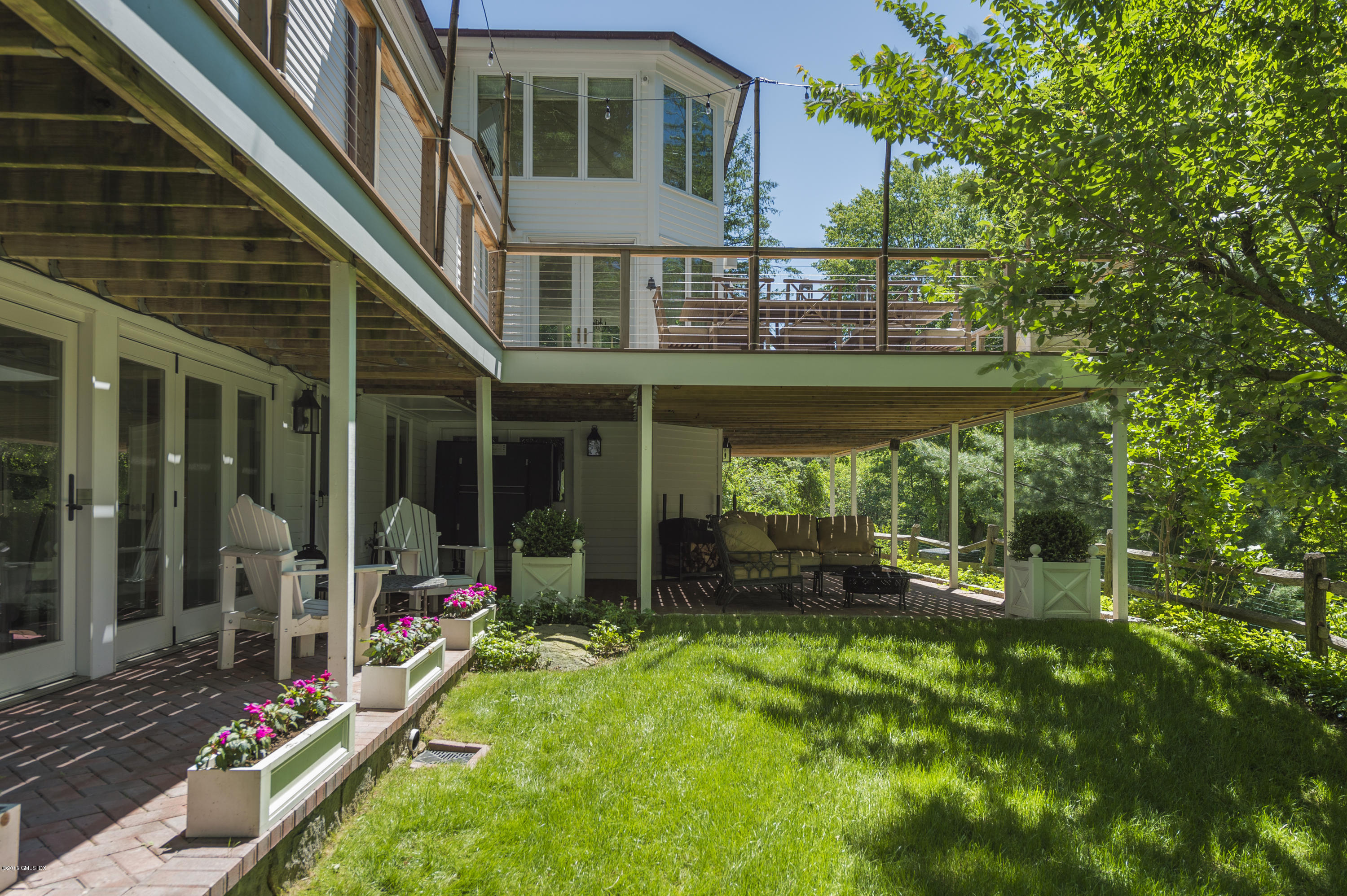 280 Stanwich Road Greenwich, CT 06830 - Photo 34 of 43 Garden patio