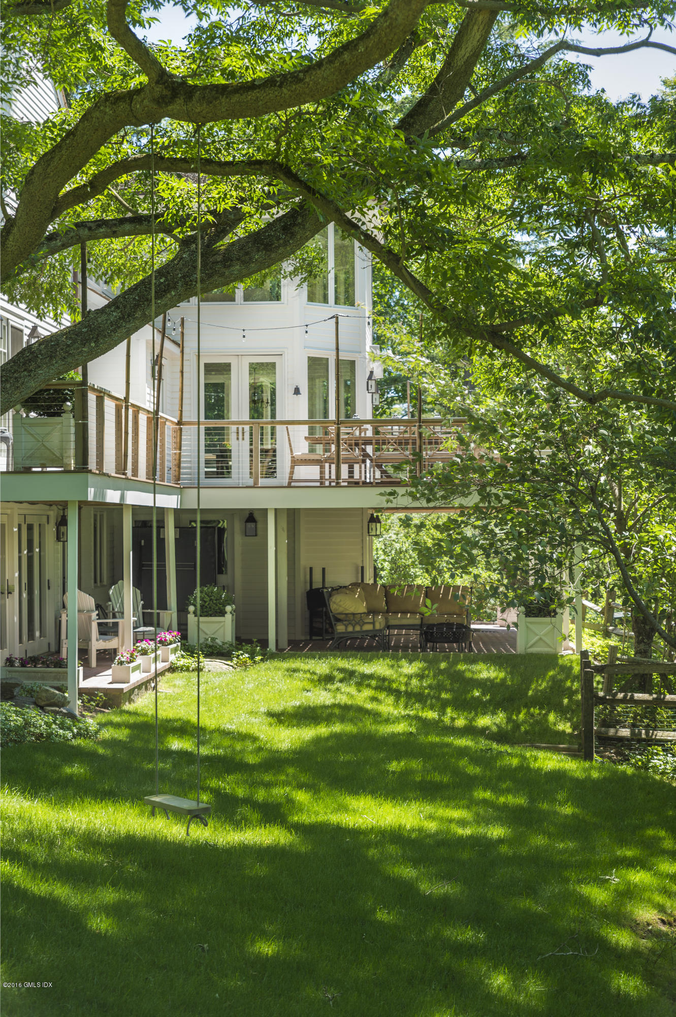 280 Stanwich Road Greenwich, CT 06830 - Photo 37 of 43 Side Yard