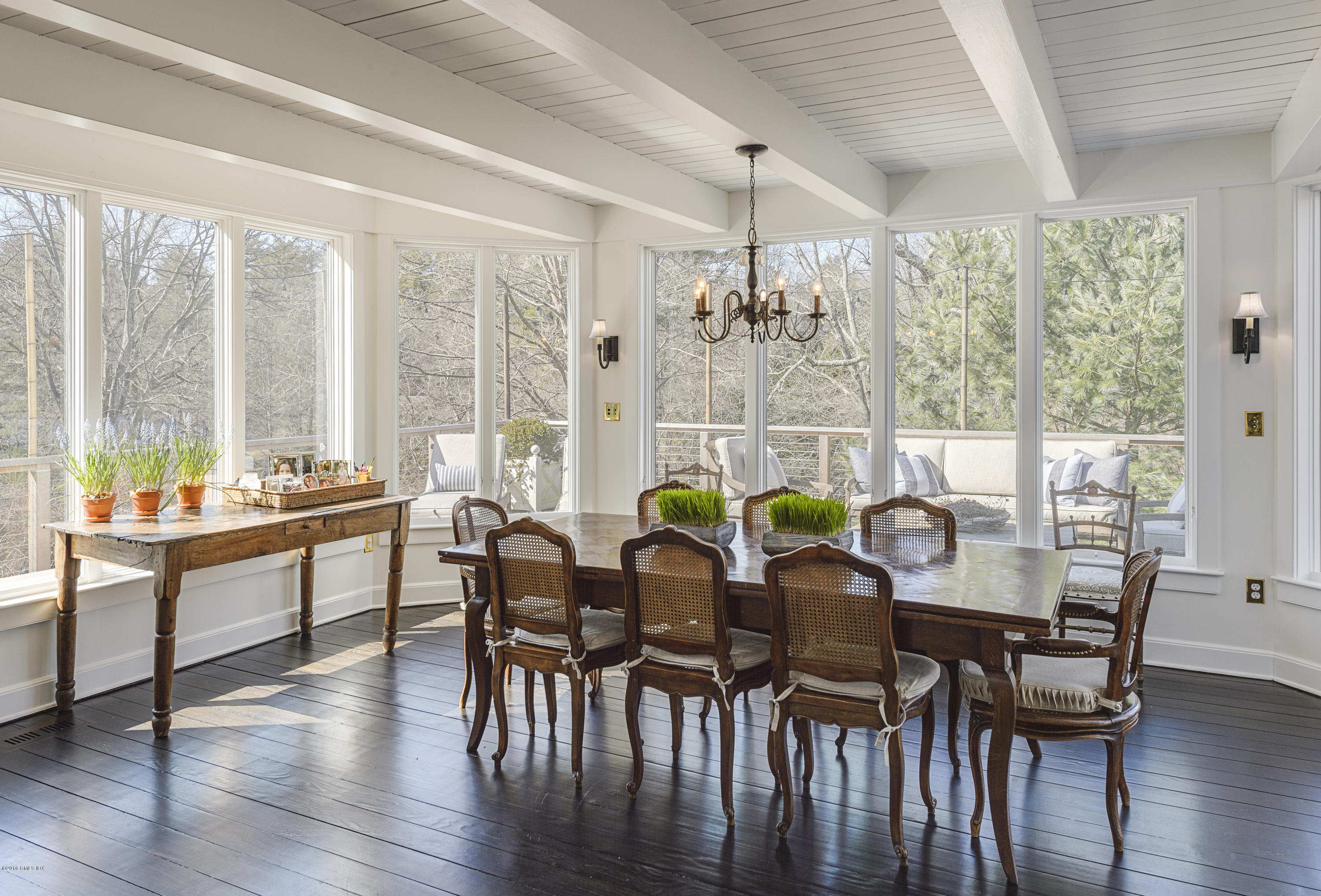 280 Stanwich Road Greenwich, CT 06830 - Photo 7 of 43 Eat-in Kitchen