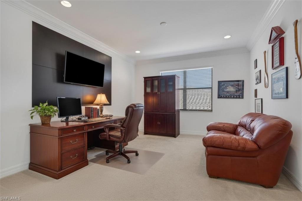 3323 Atlantic Circle Naples, FL 34119 - Photo 25 of 43