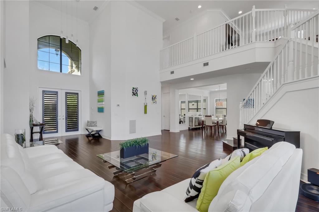 3323 Atlantic Circle Naples, FL 34119 - Photo 7 of 43