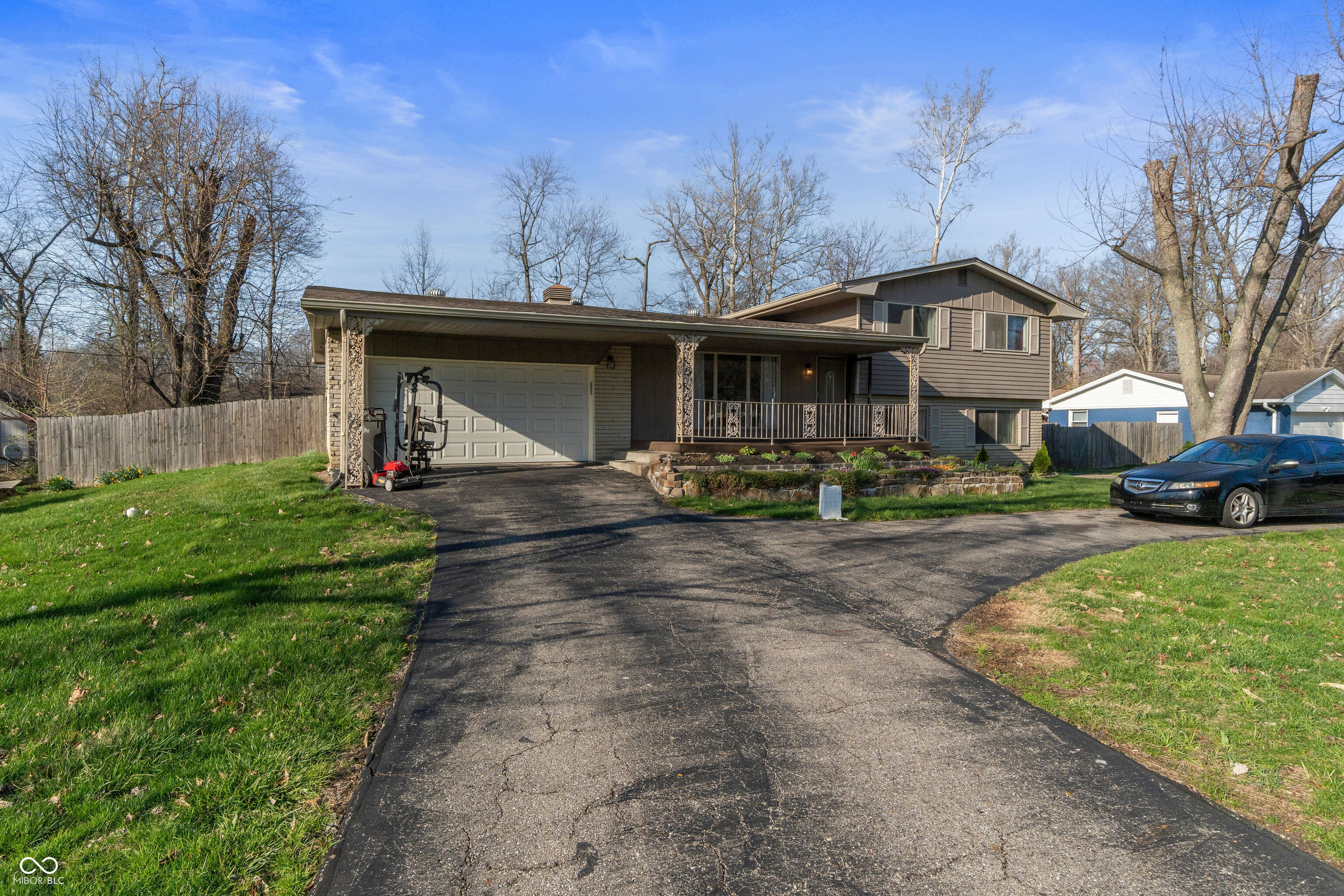 406 Griffin Road Indianapolis, IN 46227 - Photo 1 of 24