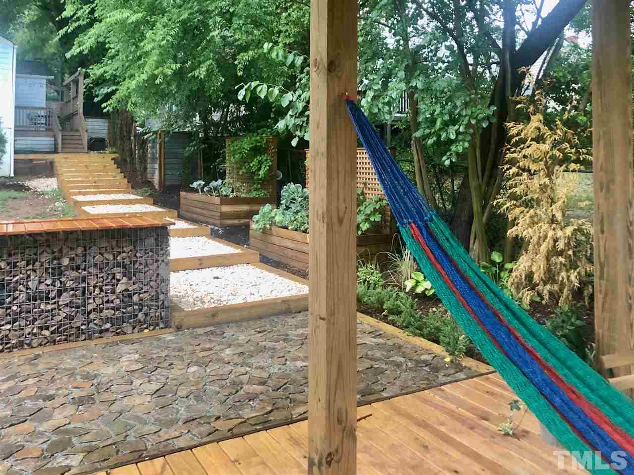 228 Georgetown Road Raleigh, NC 27608 - Photo 18 of 28