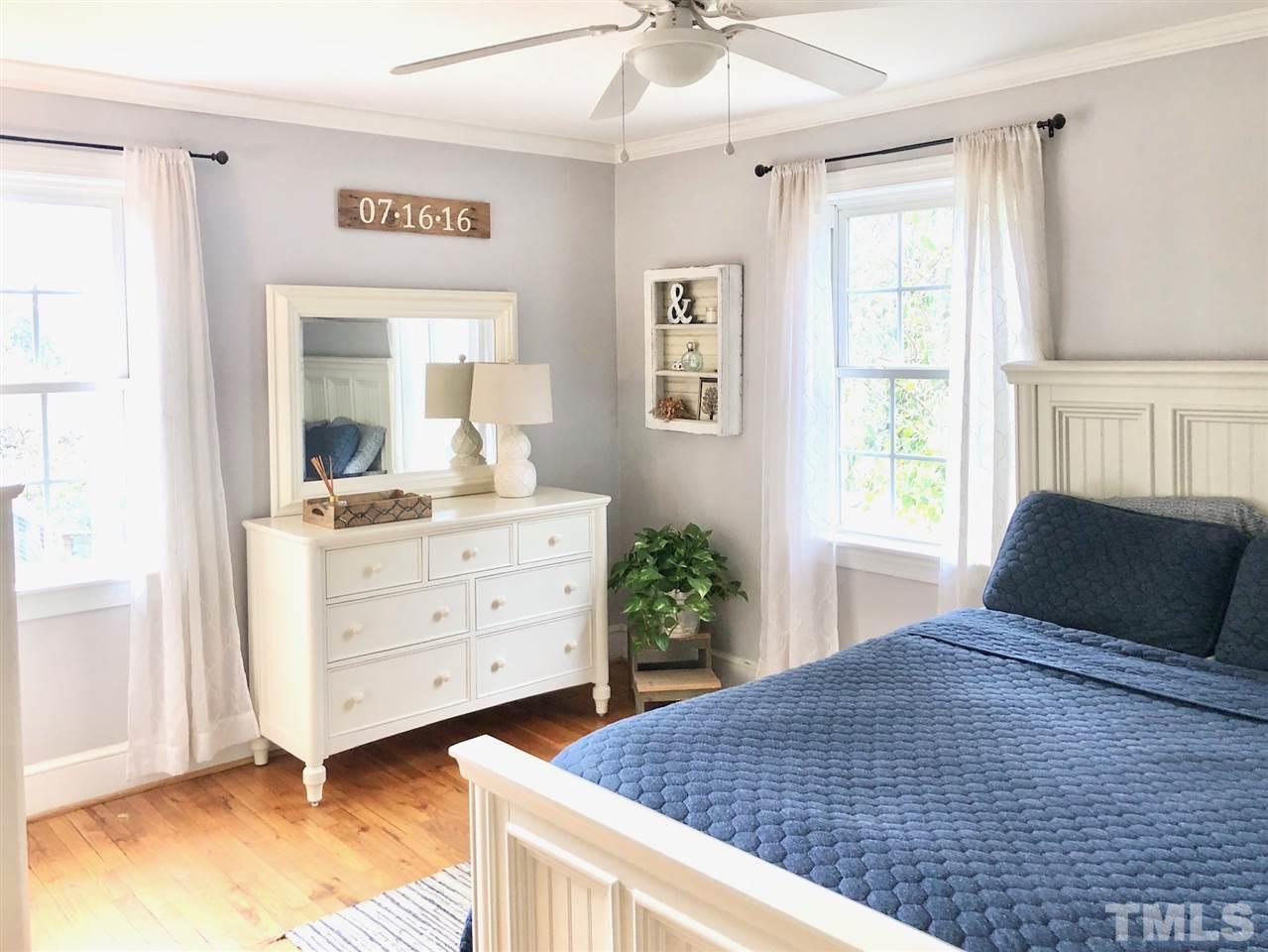 228 Georgetown Road Raleigh, NC 27608 - Photo 26 of 28