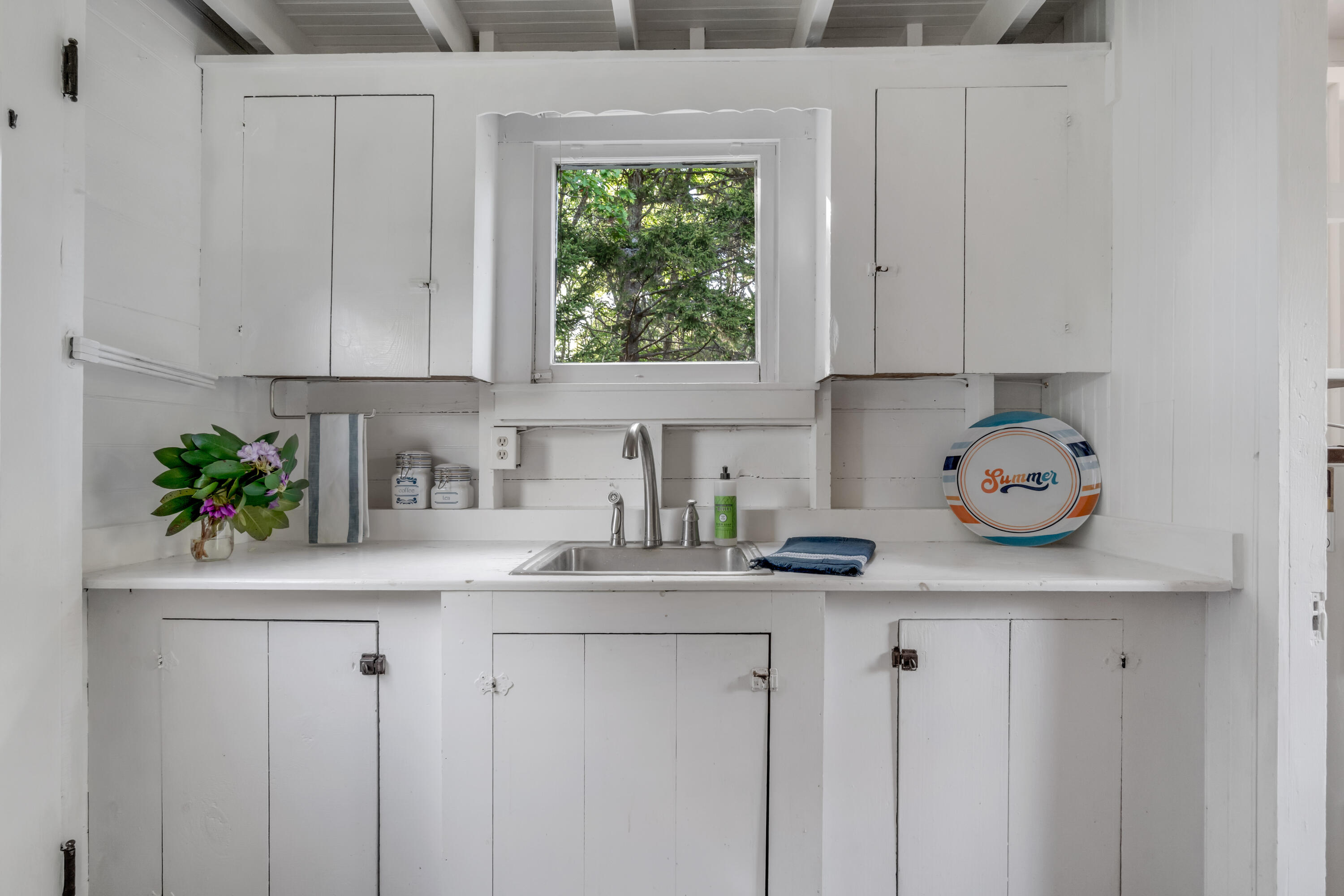 41 Charleston Road Chebeague Island, ME 04017 - Photo 19 of 44 DSC04579
