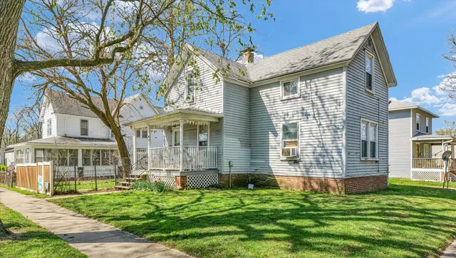 $125,000 | 401 South Maple Street, Urbana, IL 61801