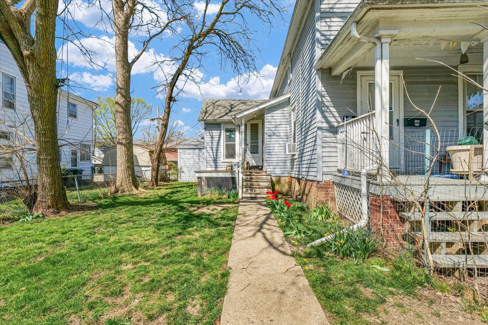 401 South Maple Street Urbana, IL 61801 - Photo 5 of 36