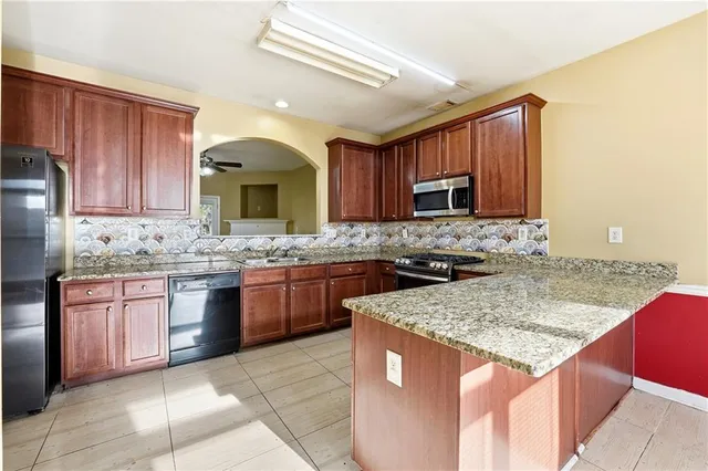 $2,399 | 6199 Thorncrest Drive, Tucker, GA 30084