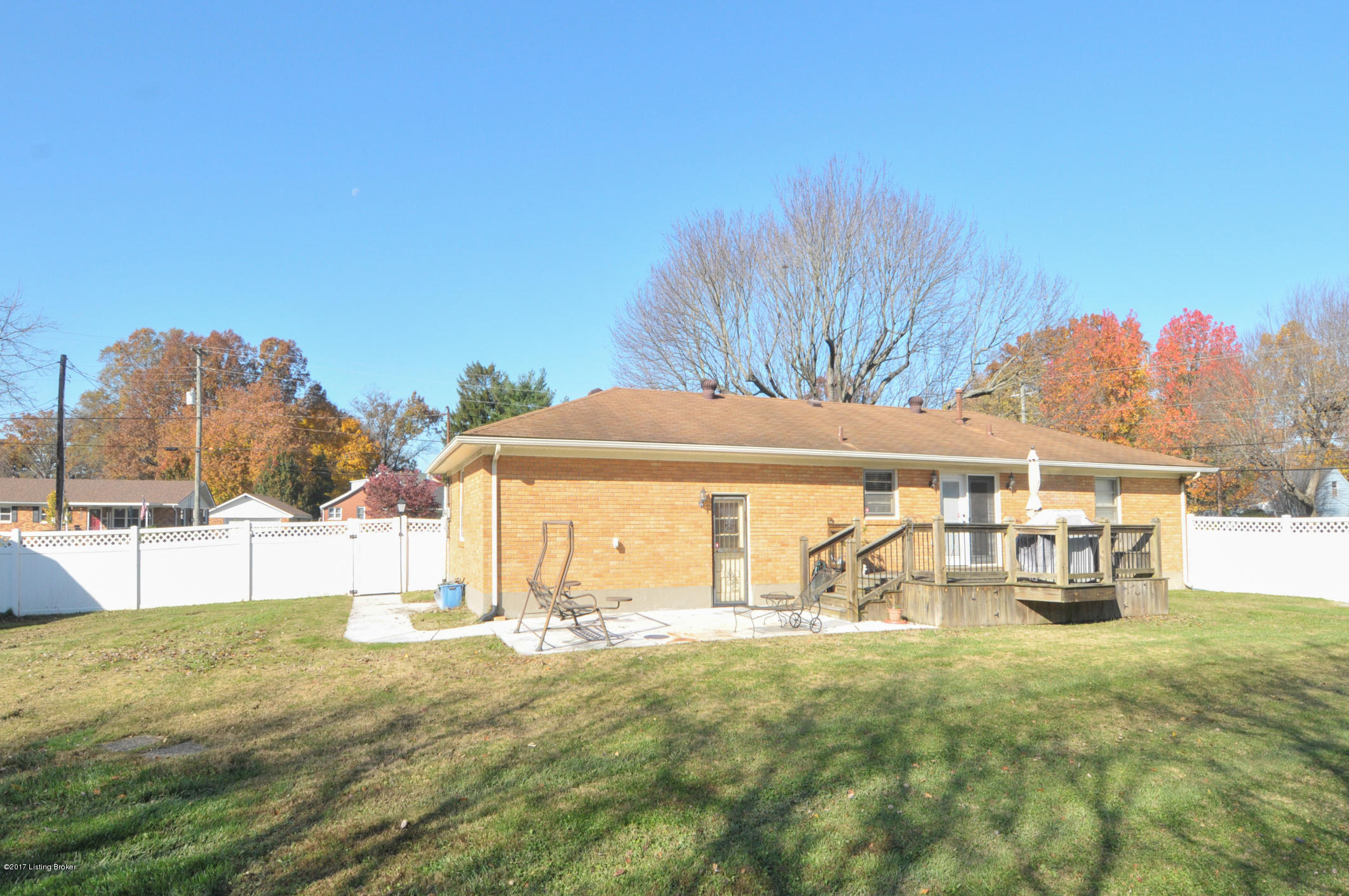 7501 Westbrook Road Louisville, KY 40258 - Photo 31 of 32 more yard
