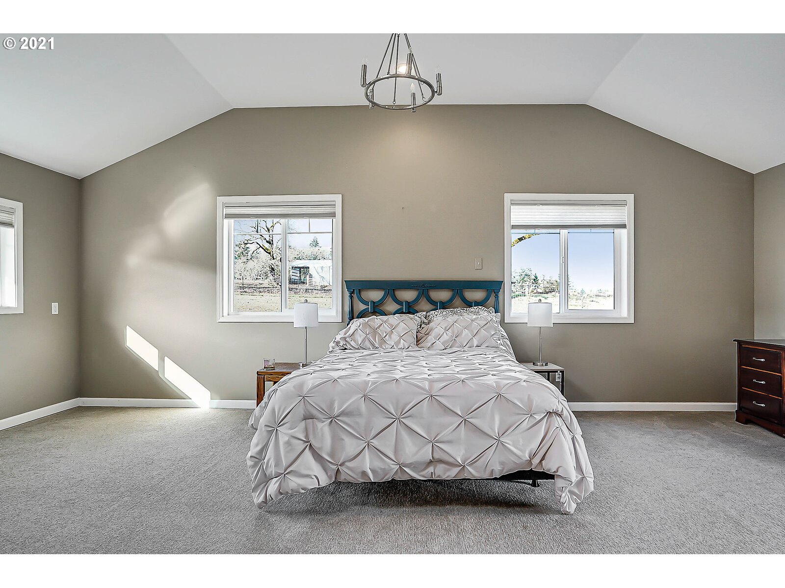 15734 Salt Creek Road Dallas, OR 97338 - Photo 18 of 32