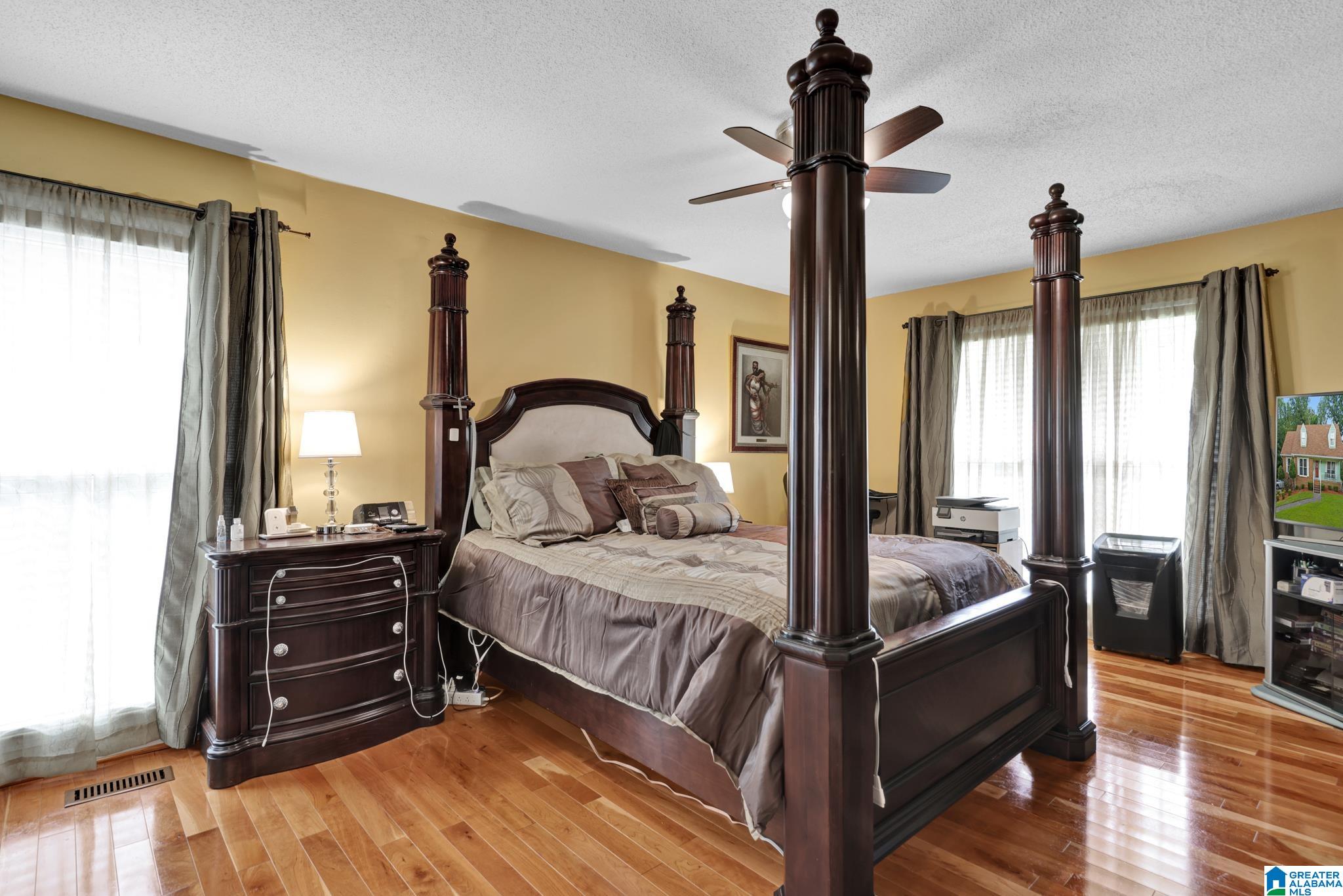 916 Woodbrook Road Birmingham, AL 35215 - Photo 22 of 33