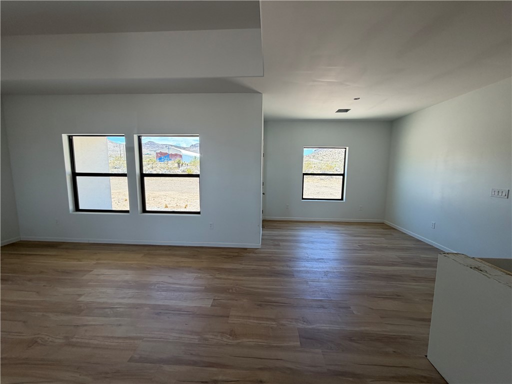 460 Kelvin Road Golden Valley, AZ 86413 - Photo 11 of 44
