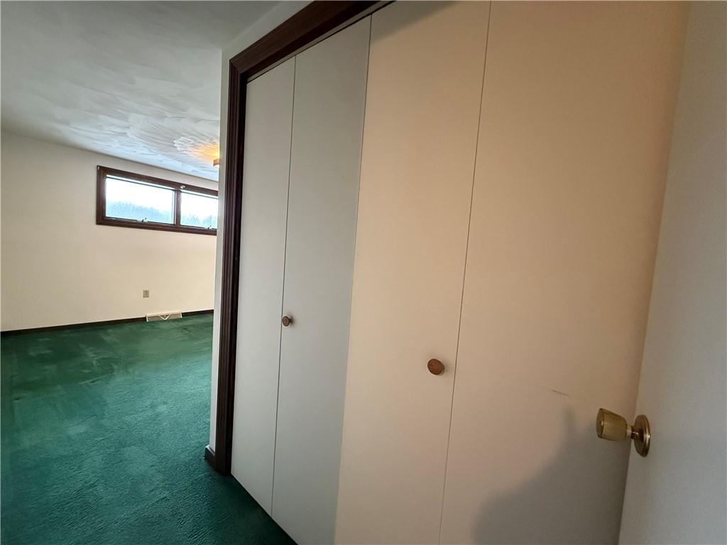 562 Bullcreek Road, Unit 562 Butler, PA 16002 - Photo 14 of 19 a view of a hallway