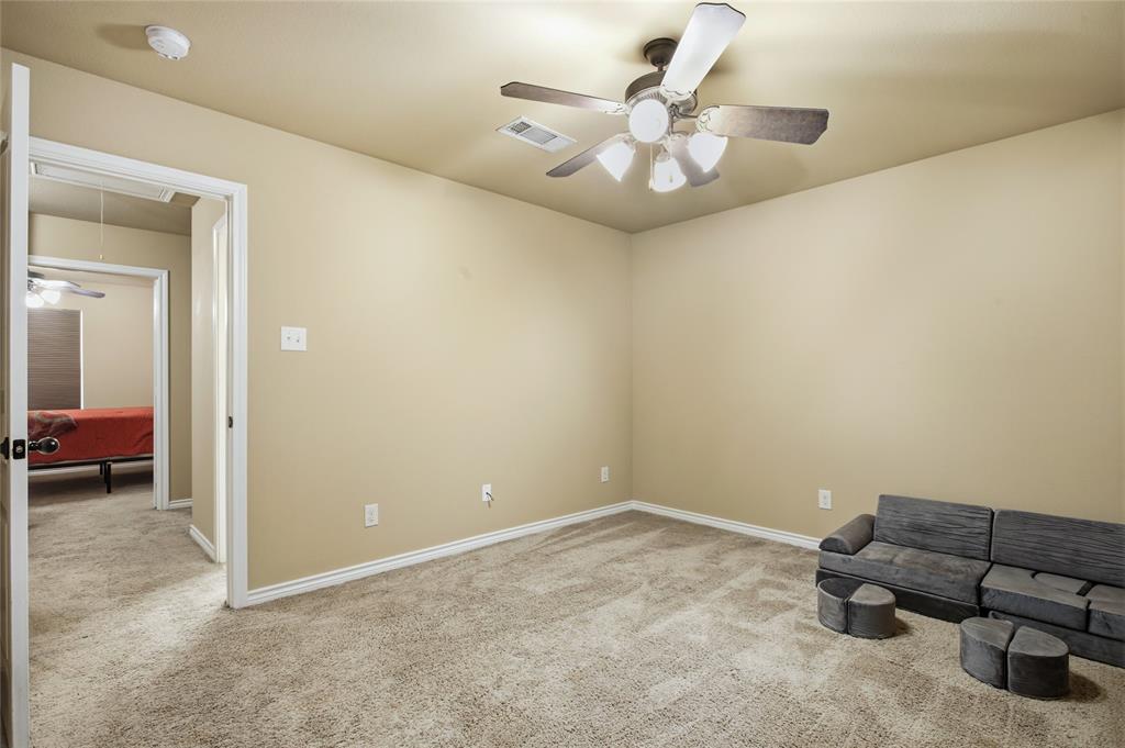 1389 Thomas Road Springtown, TX 76082 - Photo 22 of 36 Gallery Image 22
