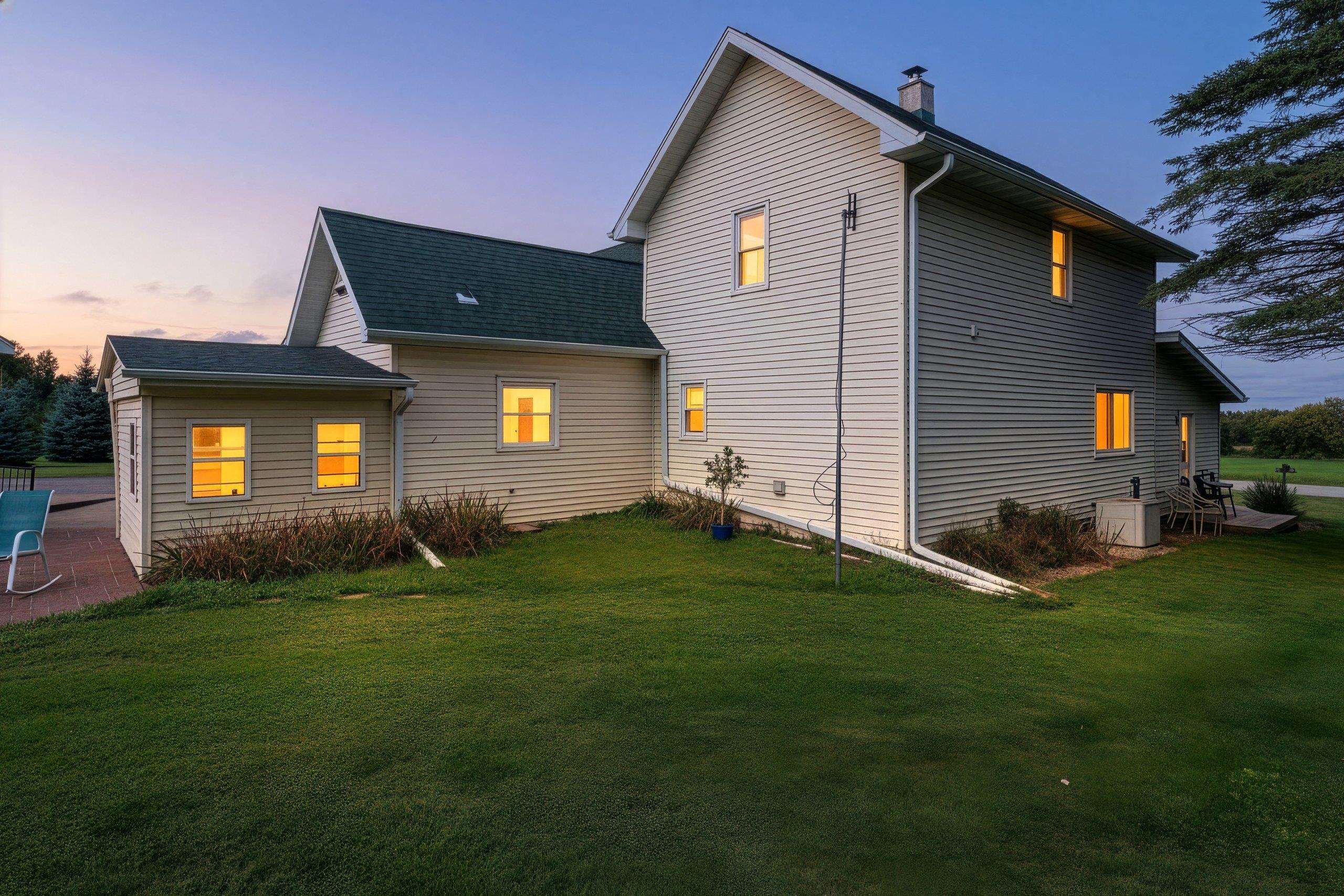 E9419 Crain Road New London, WI 54961 - Photo 6 of 55 Gallery Image 6