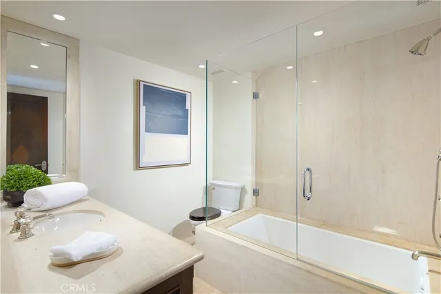 $17,995,000 | 301 Morning Star Lane, Newport Beach, CA 92660