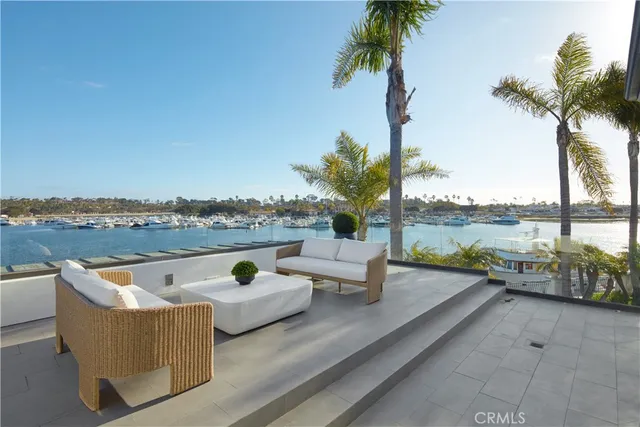 $17,995,000 | 301 Morning Star Lane, Newport Beach, CA 92660