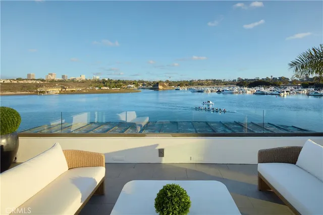 $17,995,000 | 301 Morning Star Lane, Newport Beach, CA 92660
