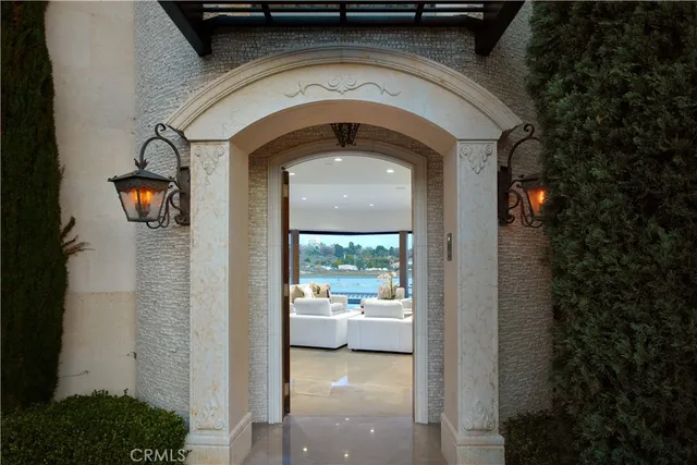 $17,995,000 | 301 Morning Star Lane, Newport Beach, CA 92660