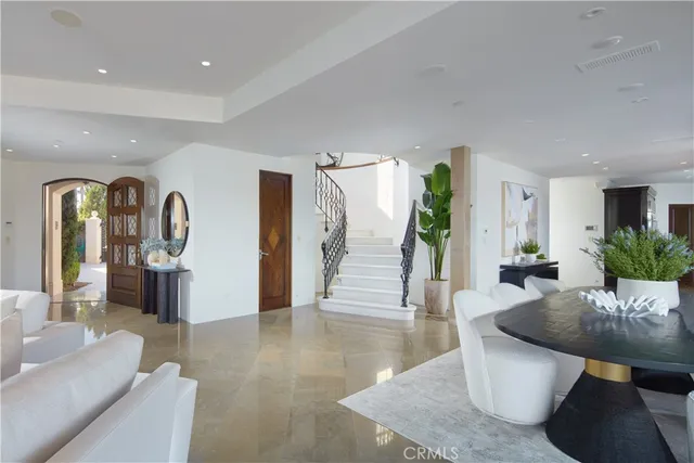 $17,995,000 | 301 Morning Star Lane, Newport Beach, CA 92660