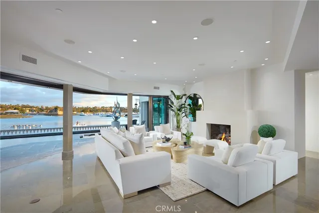 $17,995,000 | 301 Morning Star Lane, Newport Beach, CA 92660