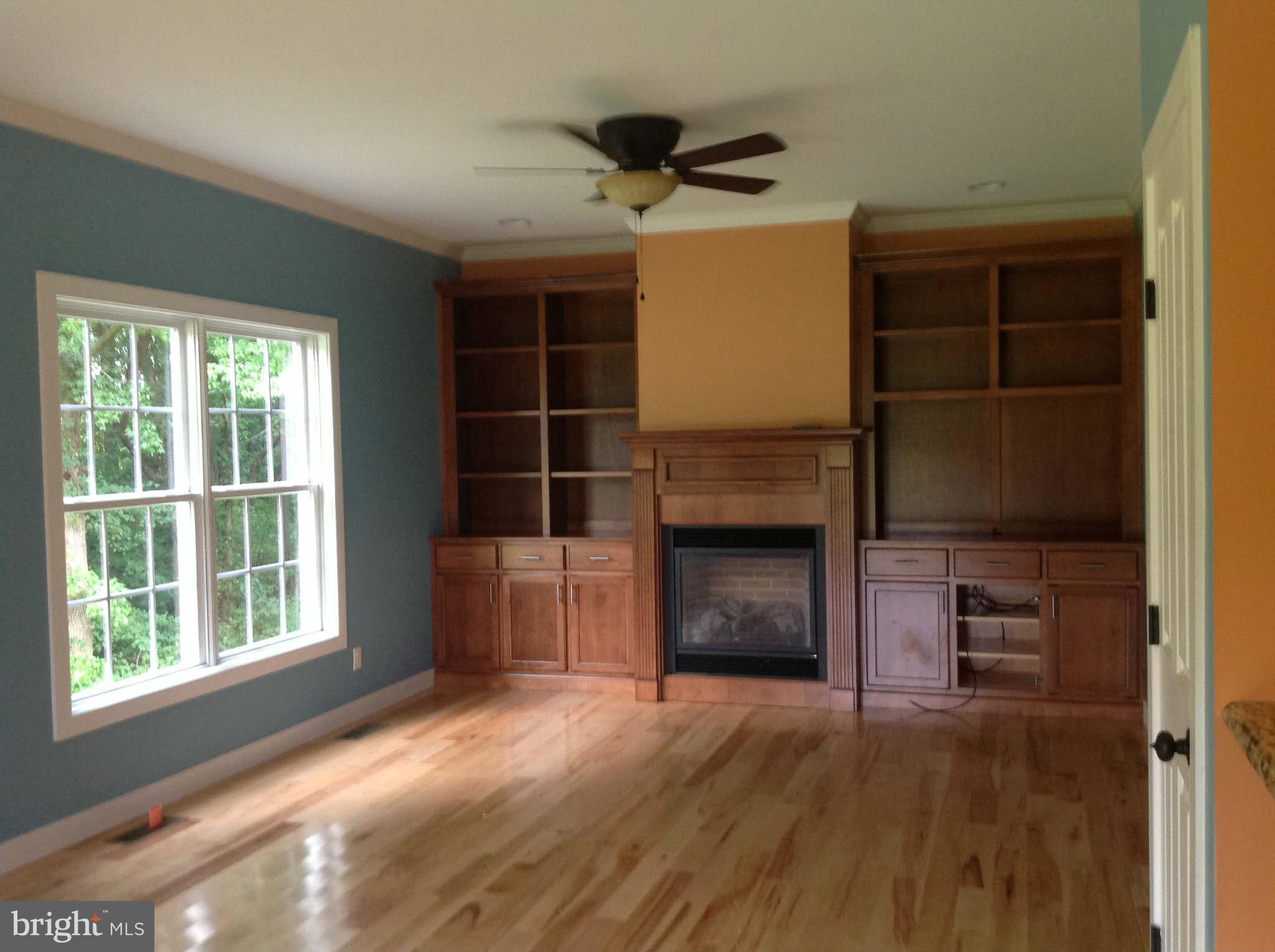 131 Hoffecker Road Chestertown, MD 21620 - Photo 5 of 13 Living Room