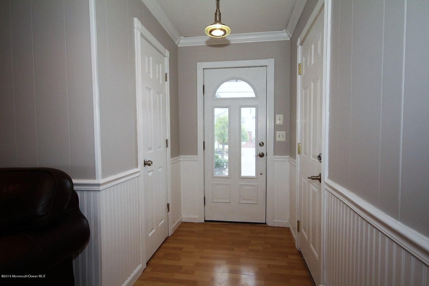 221 Montclair Road South Barnegat, NJ 08005 - Photo 3 of 31 IMG_0129
