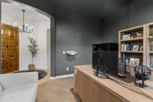 $1,579,000 | 2448 East Amber Lane, Gilbert, AZ 85296